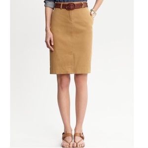 Banana Republic Chino Pencil Skirt